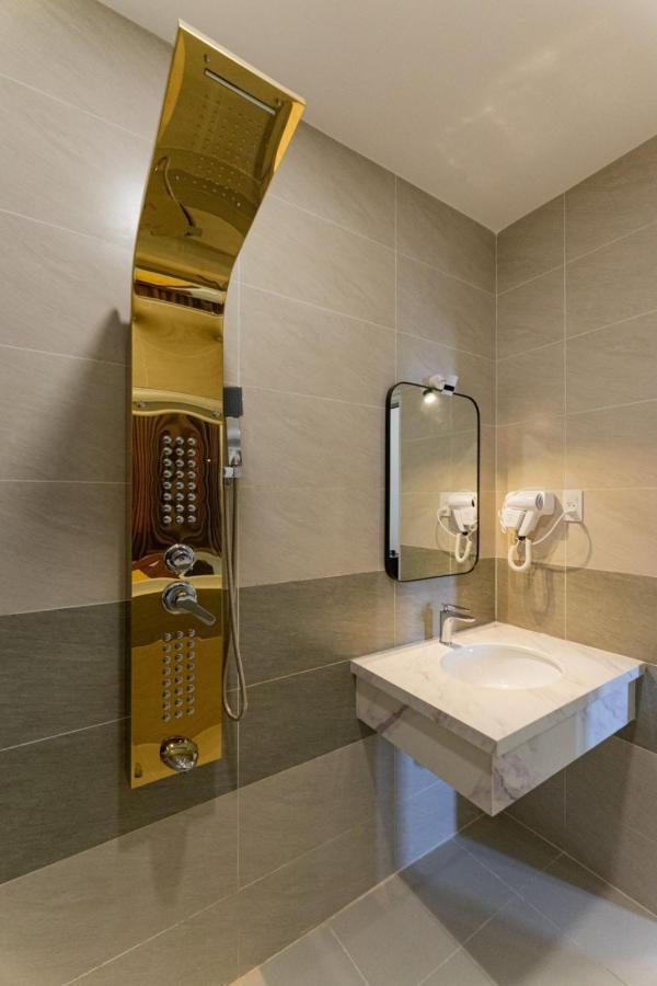 A Villa Hotel Хошимин Экстерьер фото